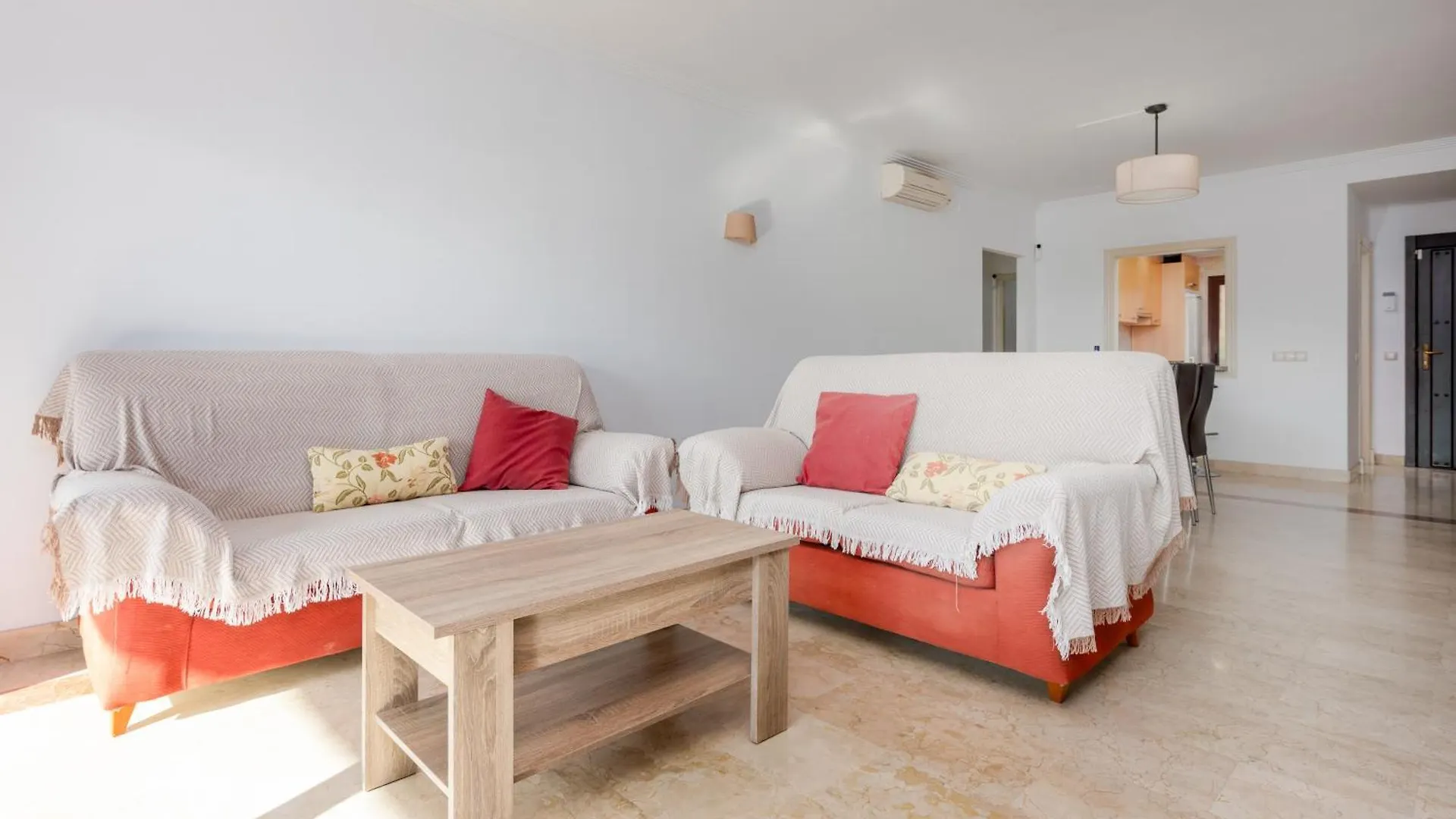 Apartamento Con Piscina - Estepona Lejlighed