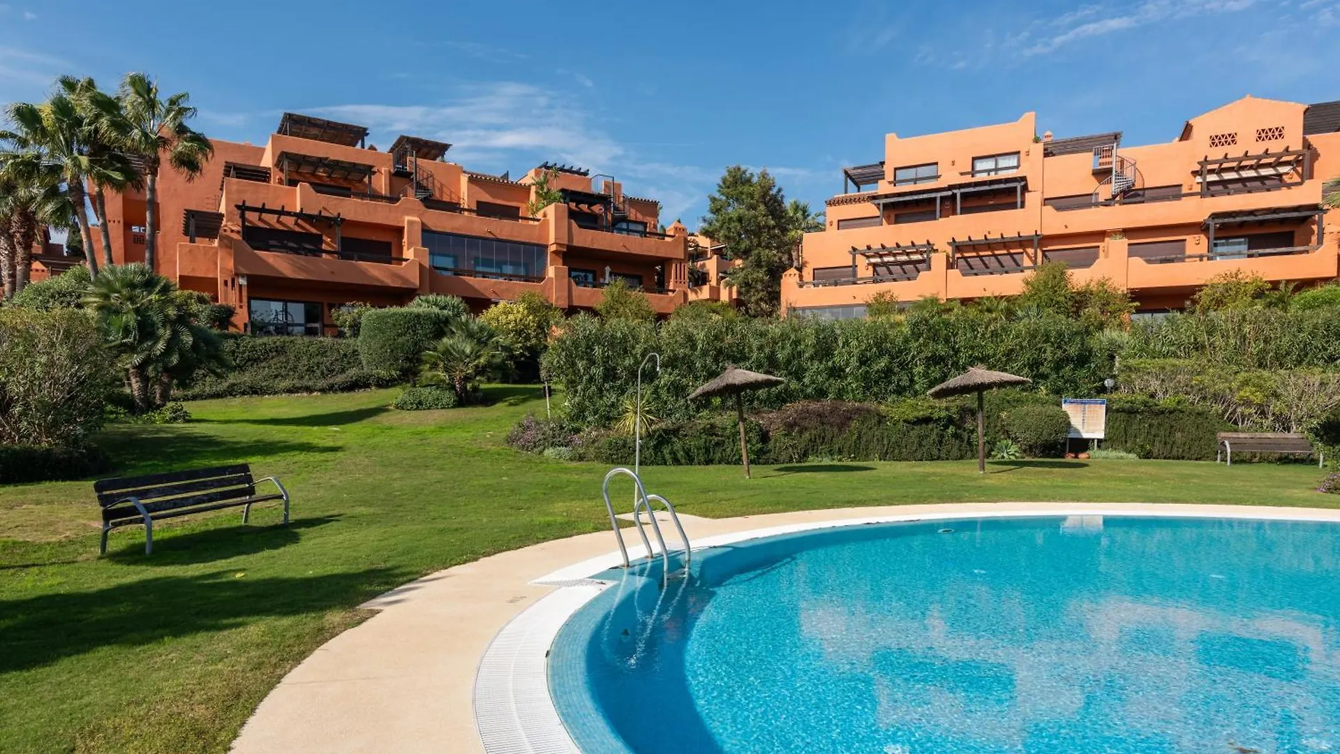 Lejlighed Apartamento Con Piscina - Estepona