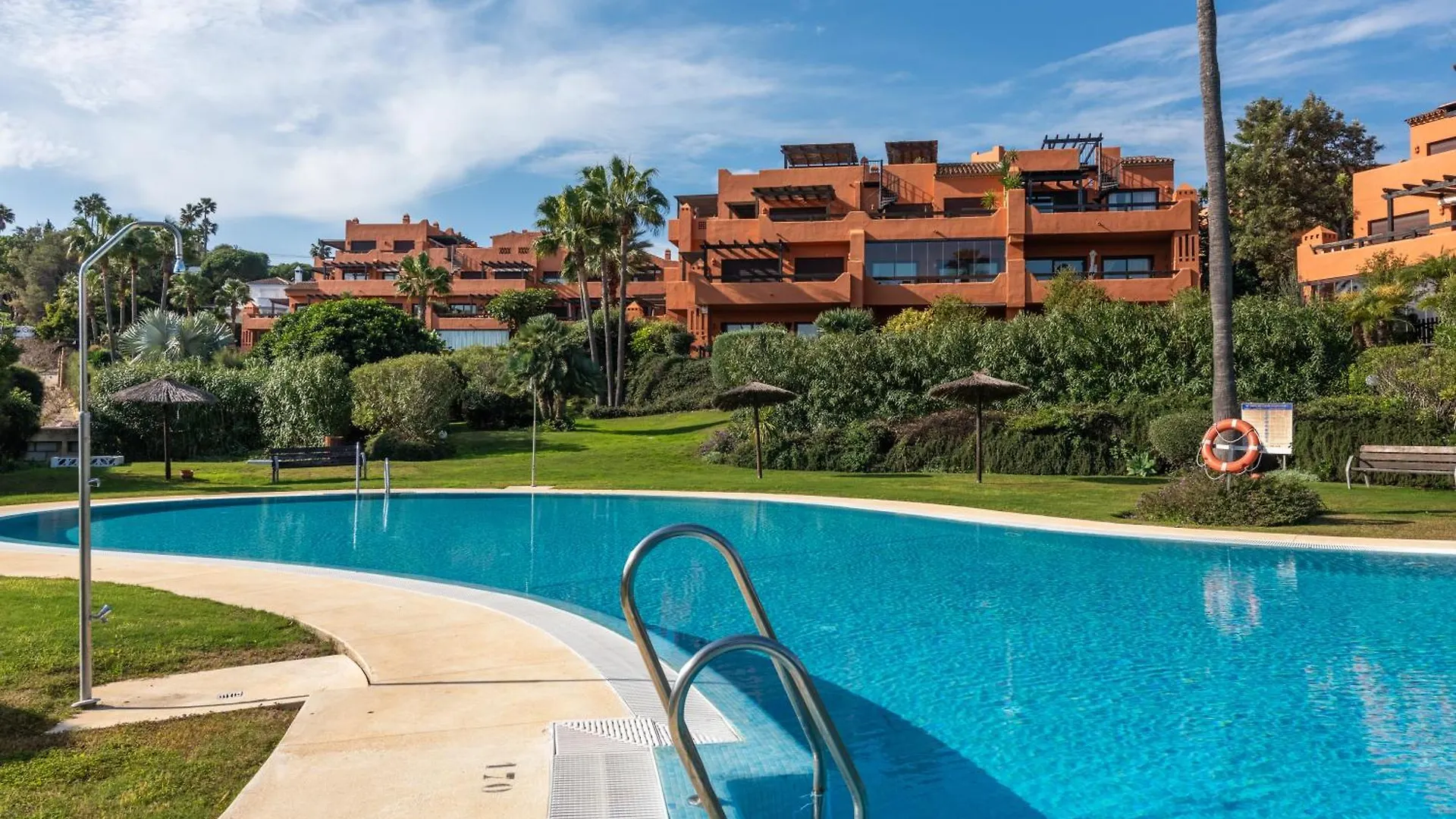 Lejlighed Apartamento Con Piscina - Estepona